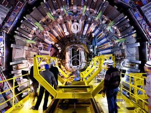 Superstroje prezradia záhady vesmíru